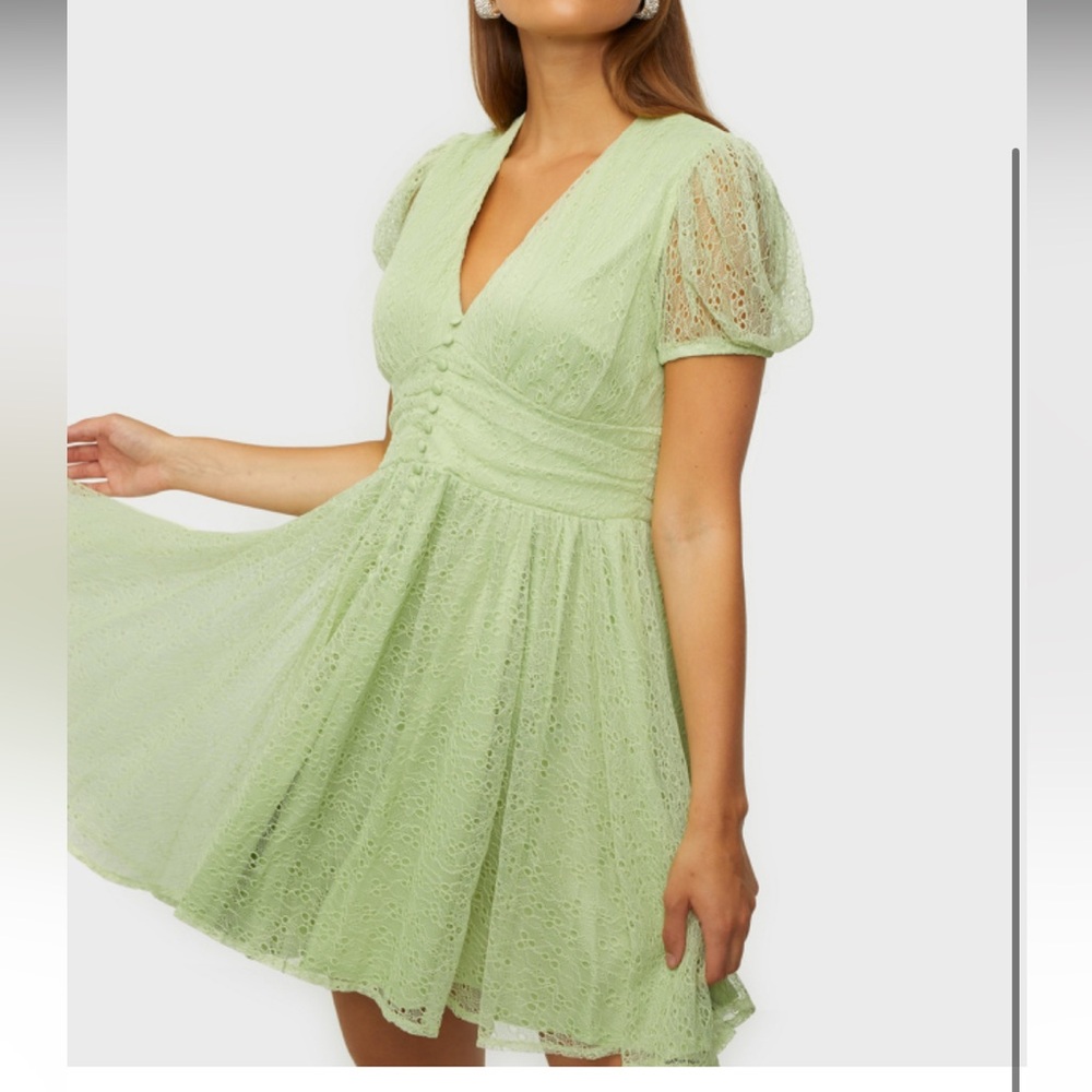 Bardot Bonnie Dress pistachio size 2 Lace Mini dress NWT K0631